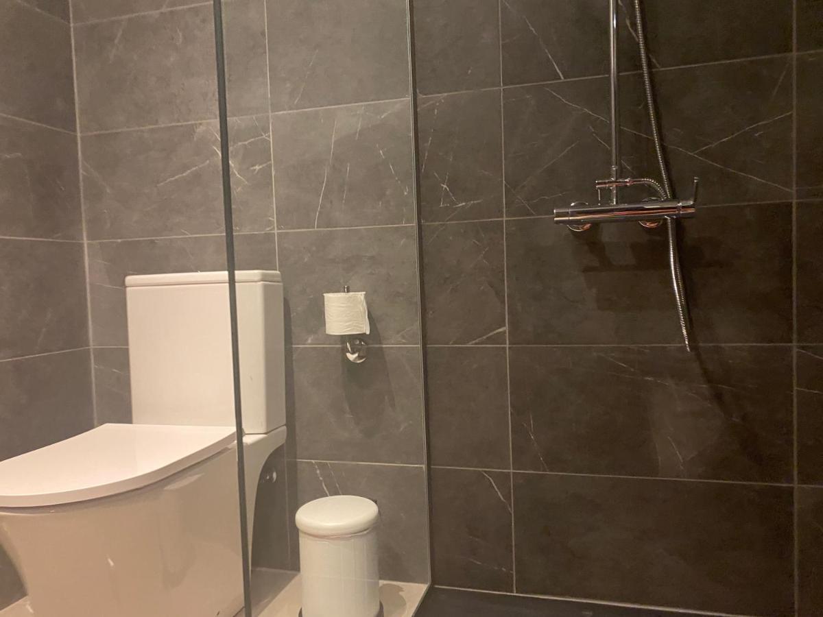 Luxury Lavender Apartment Ларнака Екстериор снимка